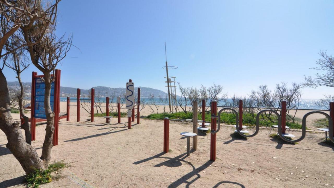 Roses Confort Beach Ev Milleni Eksteriør billede